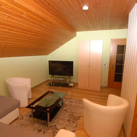 Haus Martl * Hermagor-Pressegger See